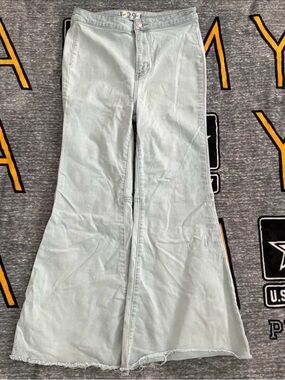 Light Wash Flared Jeans - Pale Blue